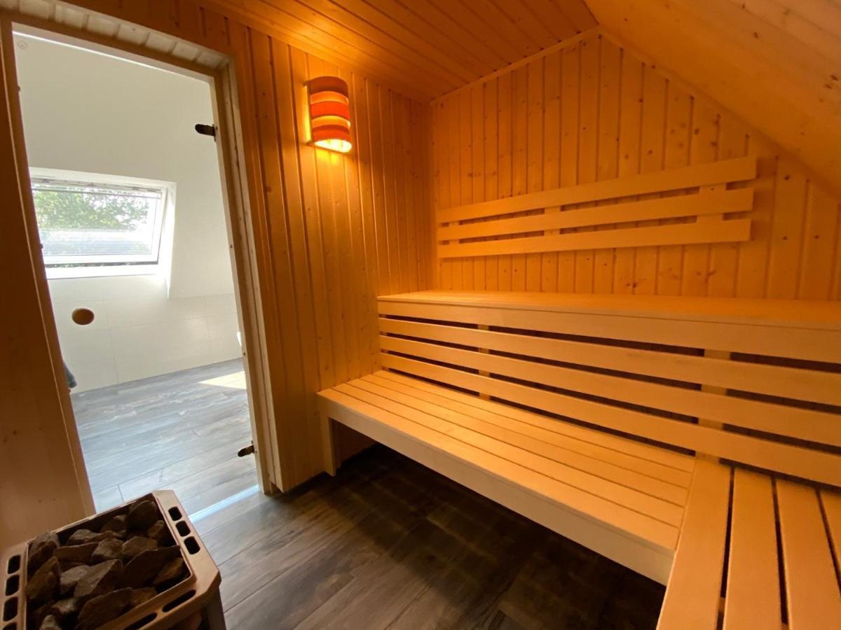Ferienhaus Seestern Am Harkebruegger See Mit Sauna Und Kamin Barssel  Esterno foto