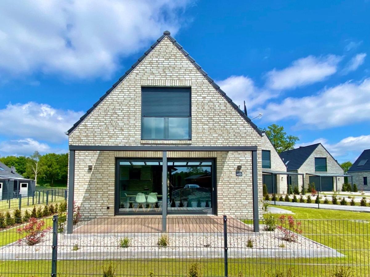 Ferienhaus Seestern Am Harkebruegger See Mit Sauna Und Kamin Barssel  Esterno foto