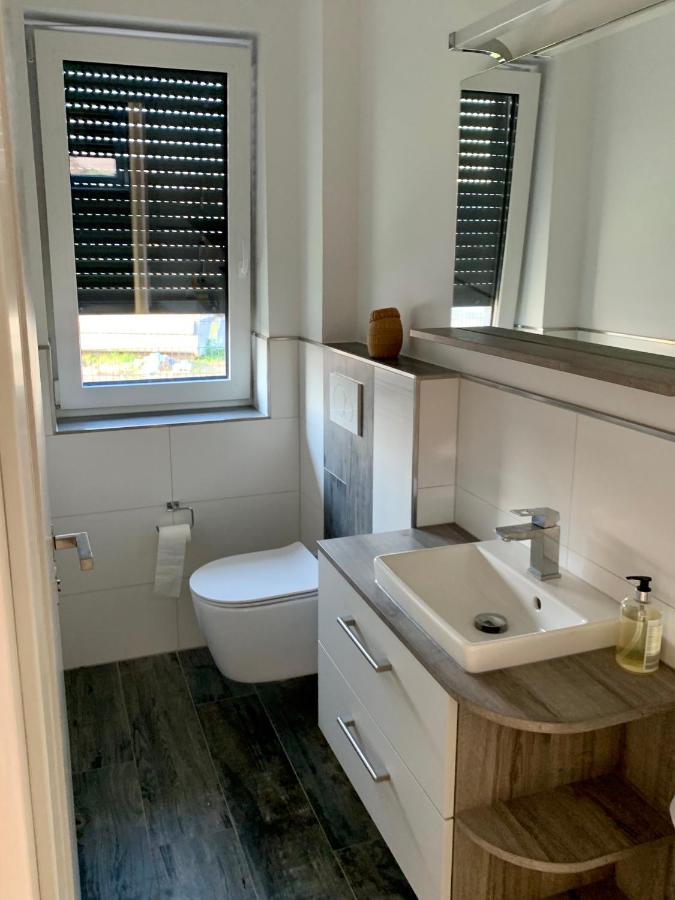 Ferienhaus Seestern Am Harkebruegger See Mit Sauna Und Kamin Barssel  Esterno foto